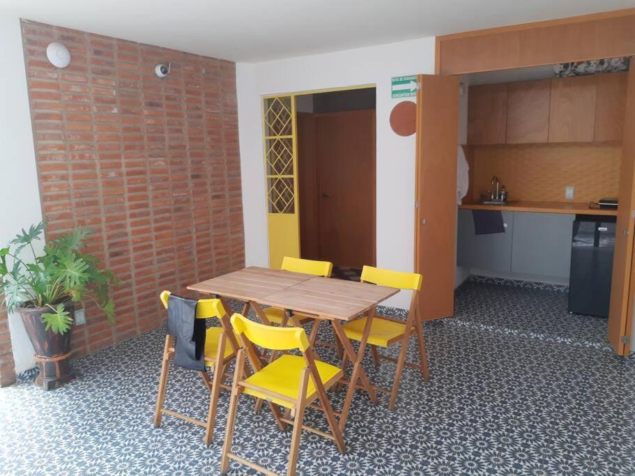 Estudio #5 Casa Fatima, 8 Min Del Centro 1 Persona Guadalajara Eksteriør bilde